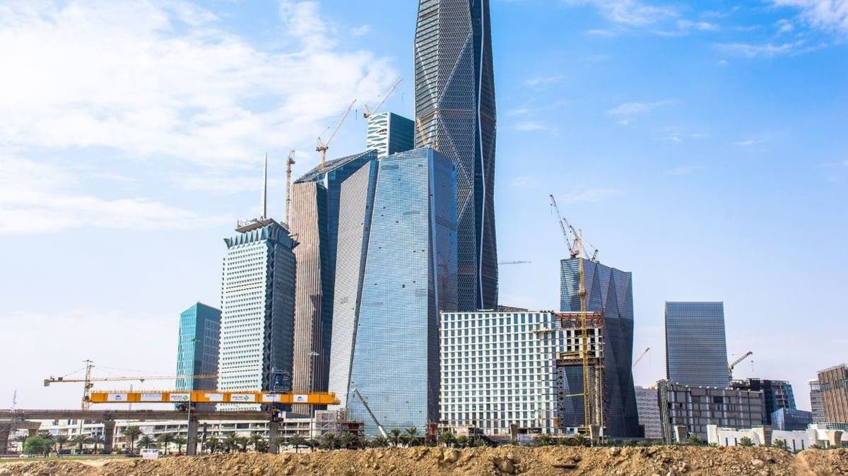 إنفوجراف: الاستثمار الأجنبي في السعودية يقفز 90% في الربع الرابع 2025